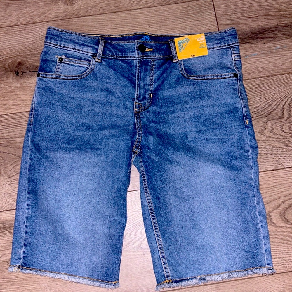 Thereabouts blue jeans, shorts, size 20 And women’s